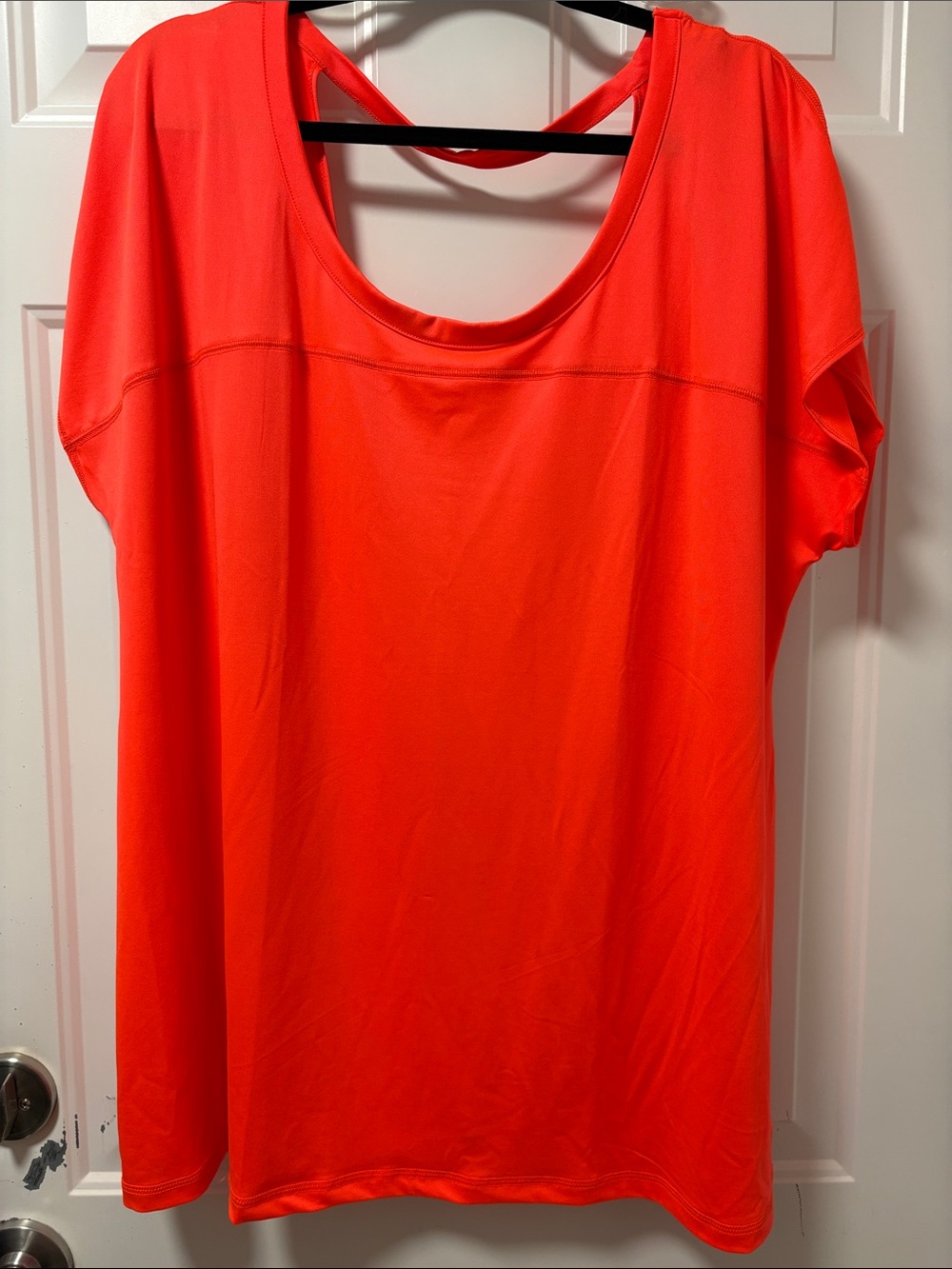 Livi Active Bright Coral Short Sleeve Tee